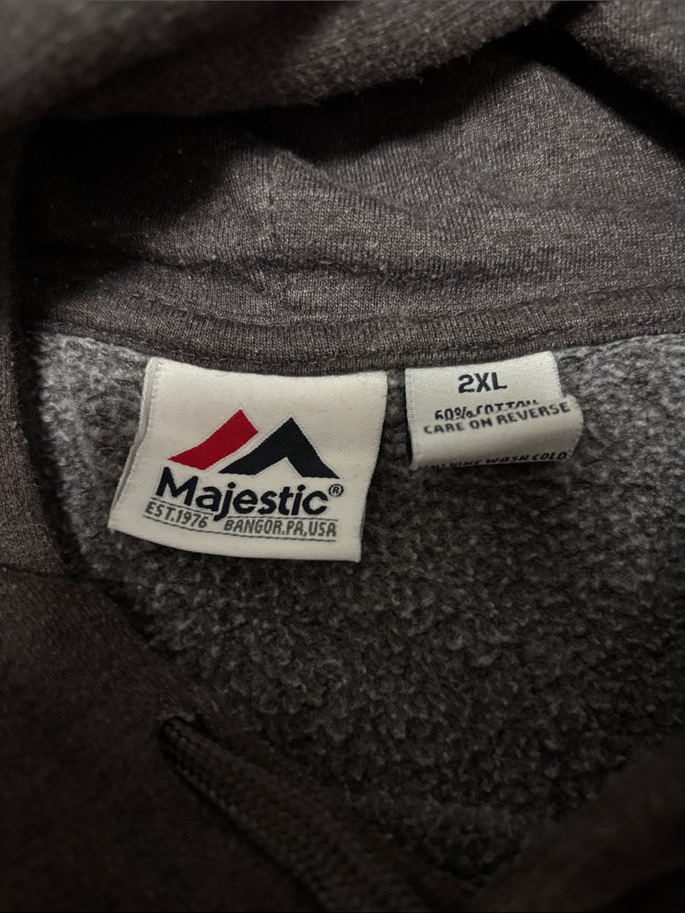 Vintage Majestic Chicago Bulls Basketball Gray Hoodie Size: 2XL - Picture 3 of 5